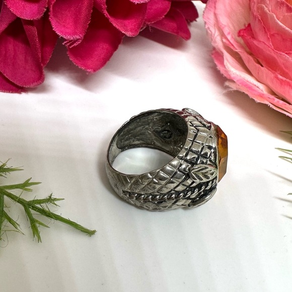 VINTAGE⚜️RETRO Orange Crystal Cocktail Ring - Size 6 - Picture 6 of 8